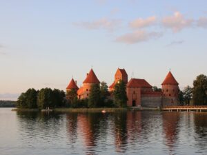 LO MEJOR DE REPÚBLICAS BÁLTICAS 8 DÍAS