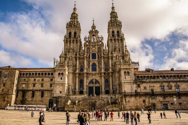 CAMINO DE SANTIAGO (Camino Primitivo: de Oviedo a Santiago de Compostela) 16 DÍAS