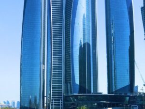 DESTELLOS DE EUROPA CON DUBAI Y ABU DHABI 15 DÍAS