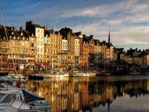 NORMANDÍA, MONTE SAINT MICHEL Y CASTILLOS DEL LOIRA 3 DIAS