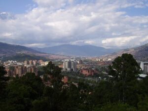 TOUR: EXPERIENCIA CULINARIA STREET FOOD EN MEDELLÍN