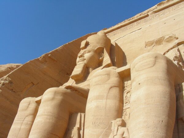 EL CAIRO, CRUCERO POR EL NILO Y ABU SIMBEL 9 DÍAS
