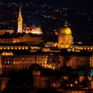 FIESTA HÚNGARA CON CENA ZÍNGARA - BUDAPEST