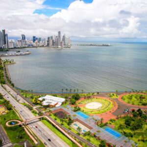TOUR POIN, TOUR VIRTUAL 360 + MIRADOR DE CRISTAL + MUSEO DE LUCES PANAMÁ