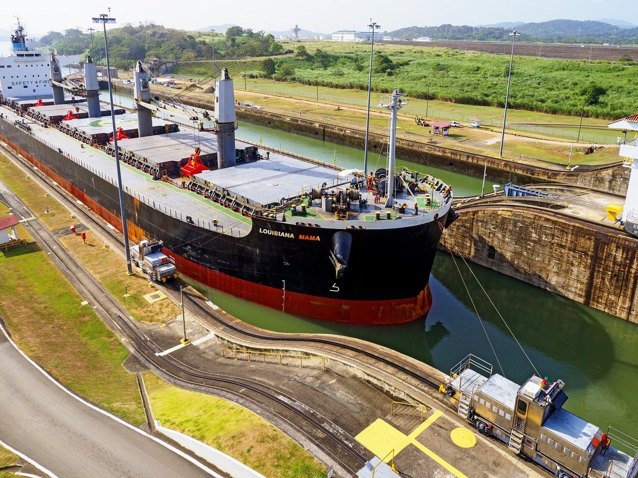 TOUR DE GIRA POR LA CIUDAD Y CANAL EN PANAMÁ